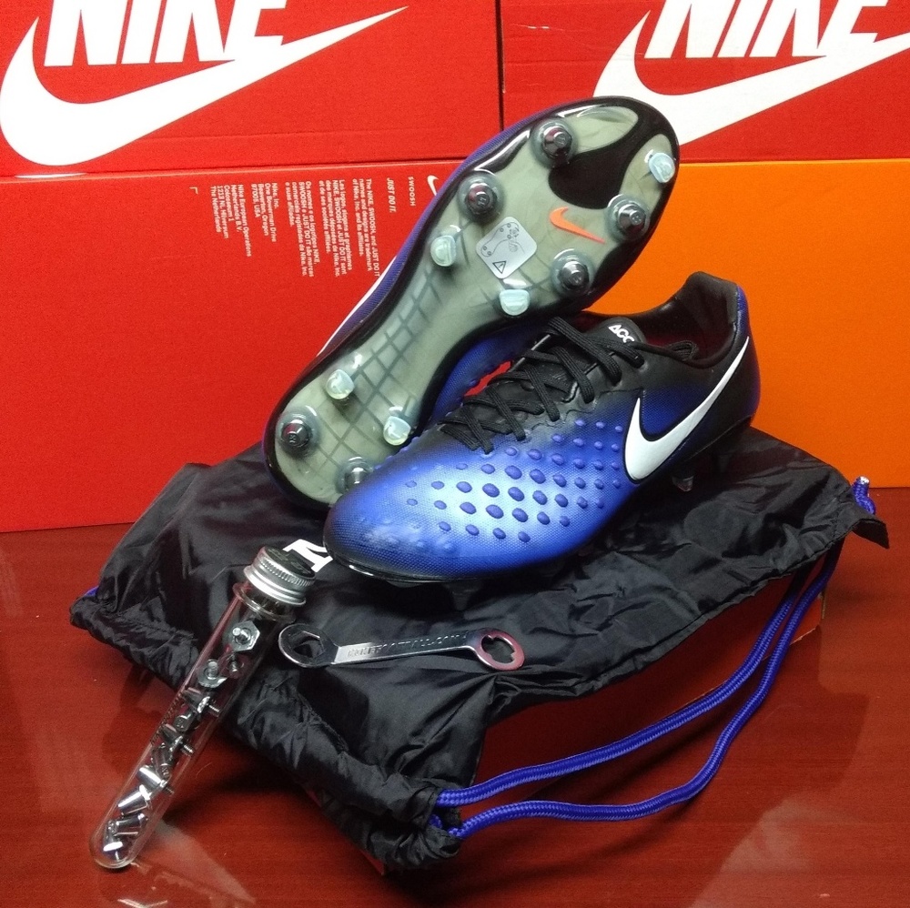 Nike Magista Opus SG Pro II Men's 7.5 Soccer Cleat